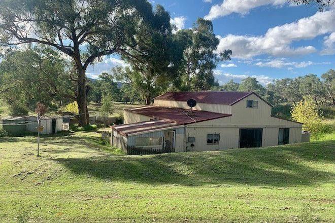 Picture of 18 Airlie Stock Route Road, BENDEMEER NSW 2355