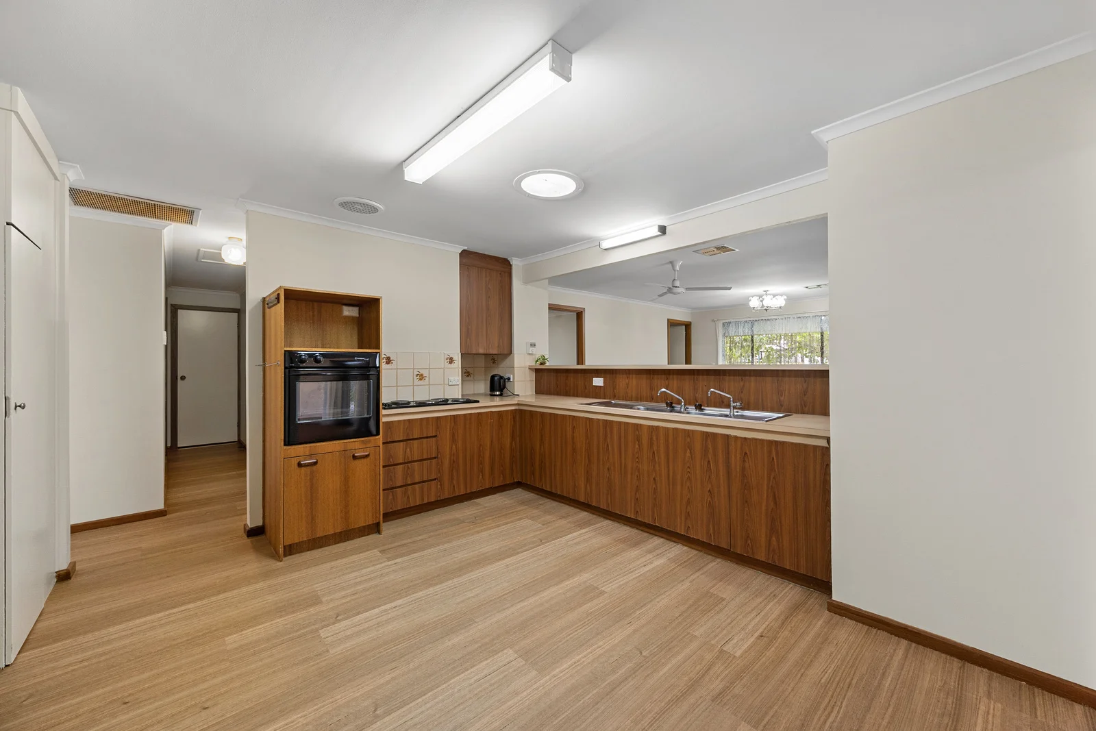 Additional image 7 of 28 Garden Crescent, Murray Bridge SA 5253