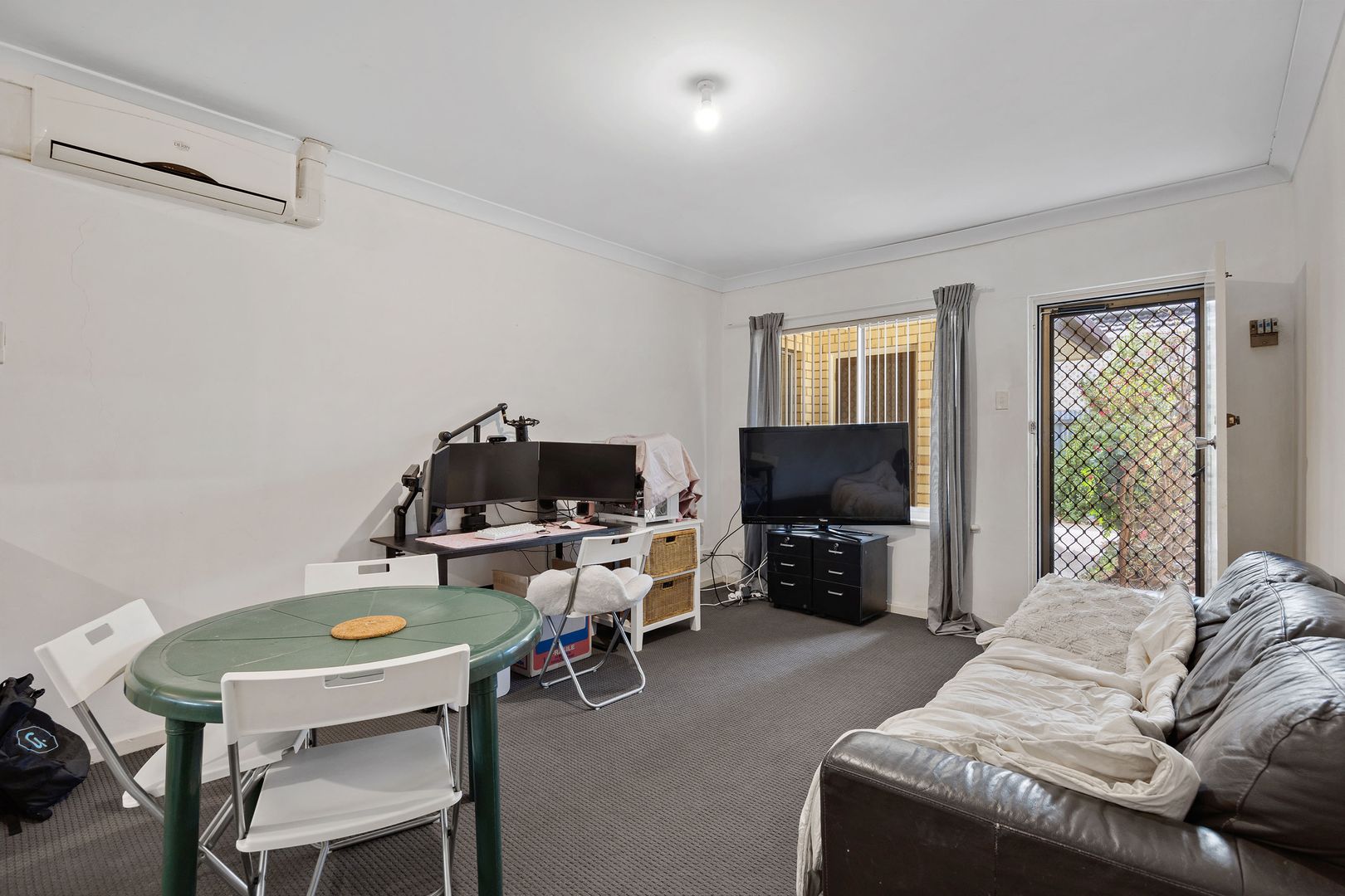 1-2/835 Grand Junction Road, Valley View SA 5093, Image 1