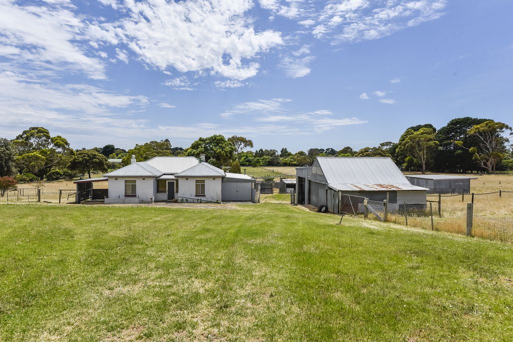 32 Matheson Road, Millicent SA 5280, Image 0