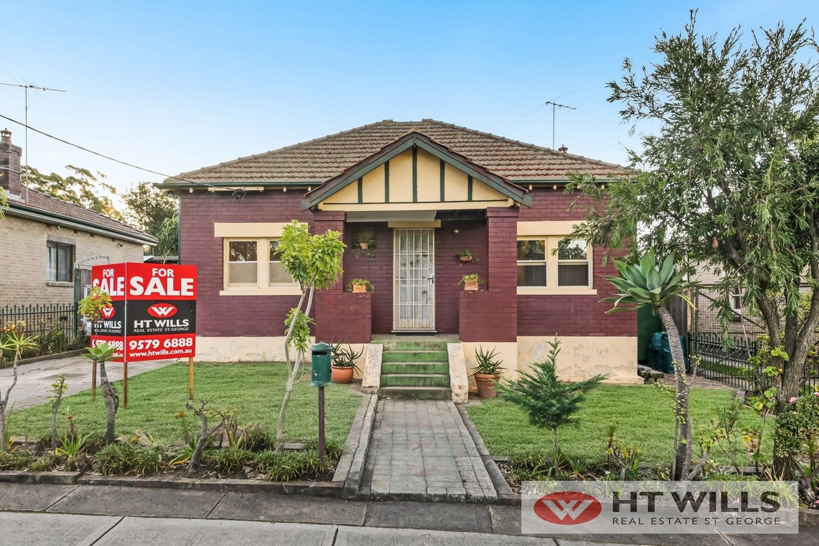 4 Beatrice Street, Hurstville NSW 2220, Image 0