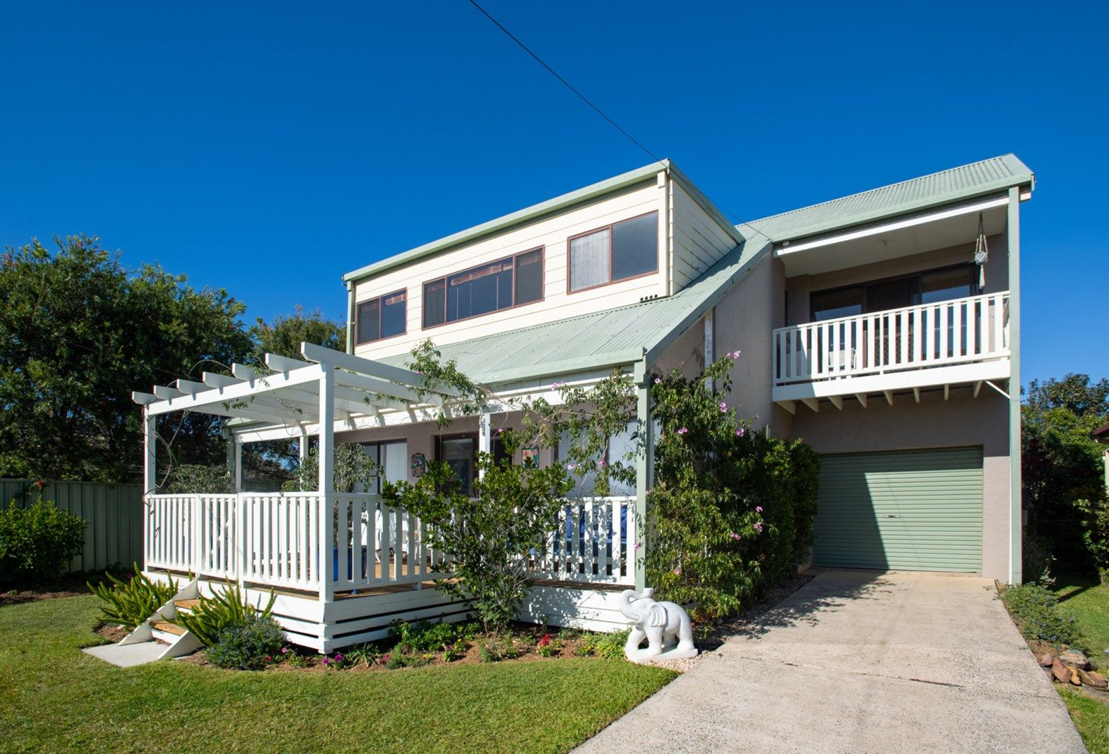 41 Ryan Crescent, Woolgoolga NSW 2456, Image 0