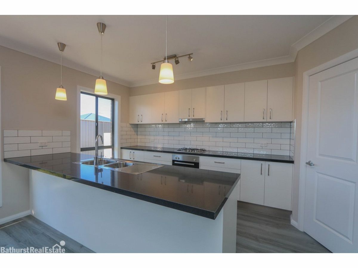 17 Cox Lane, Eglinton NSW 2795, Image 1