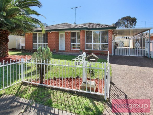 29 Oaktree Grove, Prospect NSW 2148