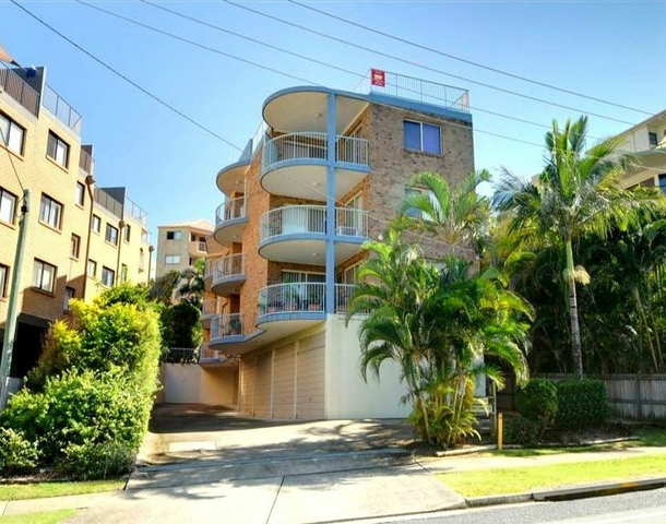 4/64 Lower Gay Terrace, Caloundra QLD 4551