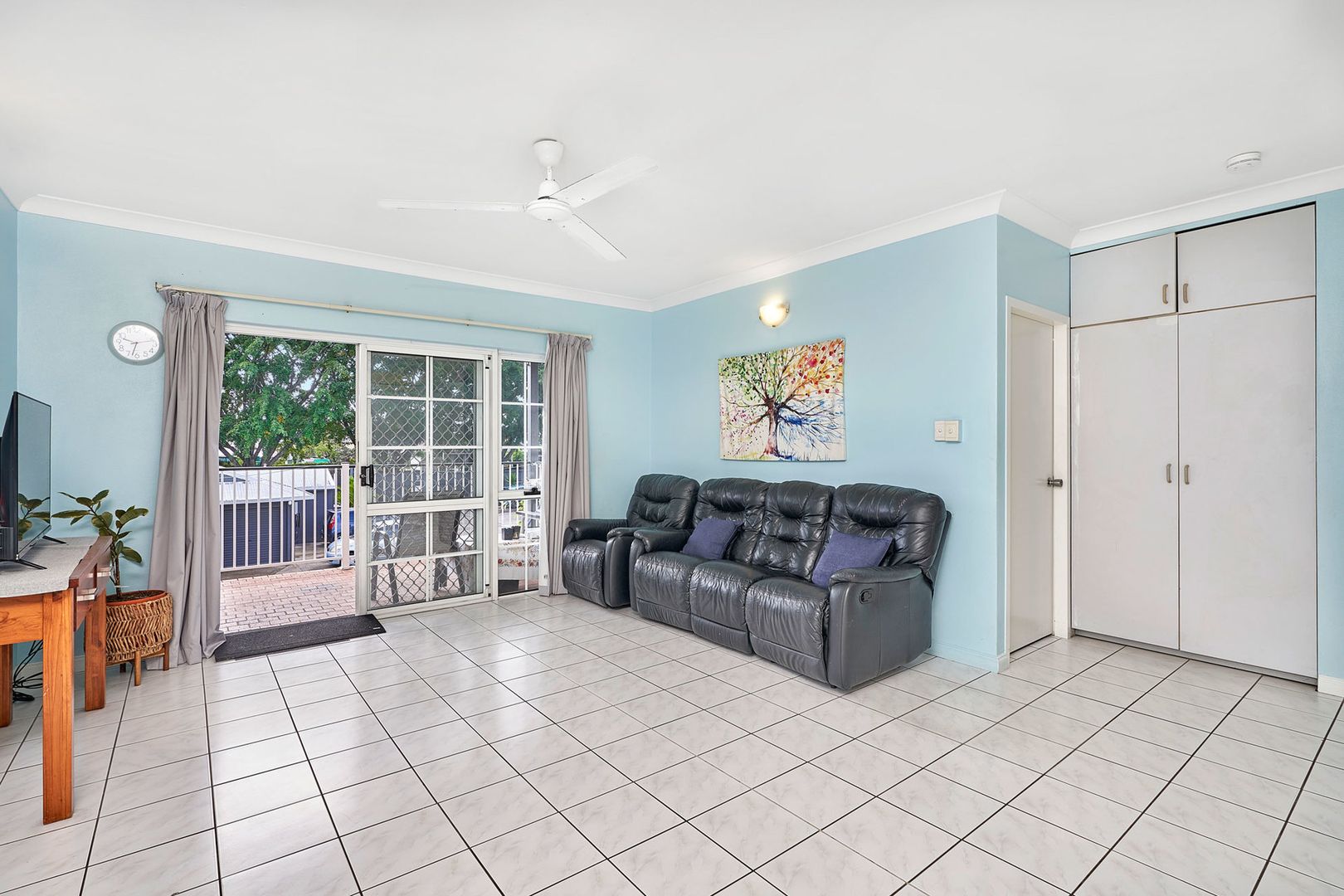 11/87-91 Earl Street, Westcourt QLD 4870, Image 2