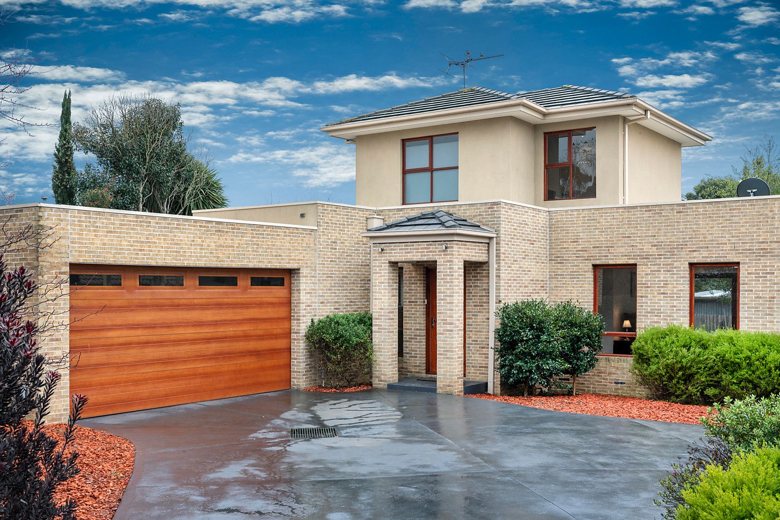2/15 Mill Avenue, Forest Hill VIC 3131, Image 0