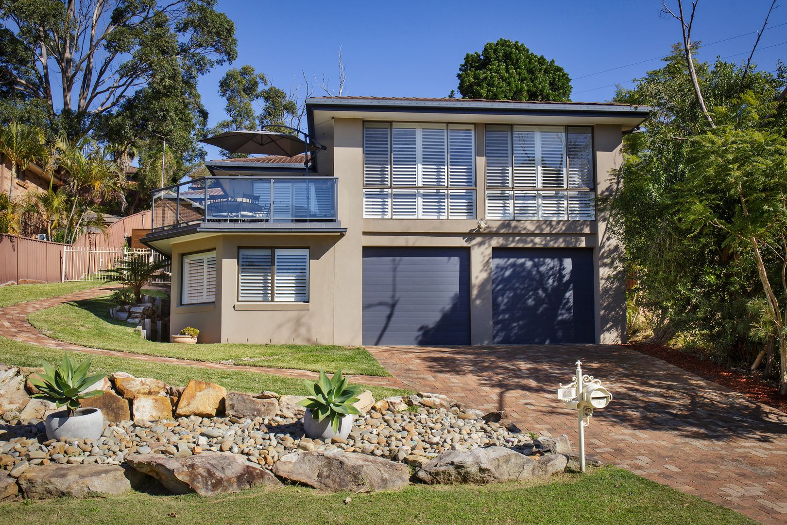 4 bedrooms House in 43 David Road BARDEN RIDGE NSW, 2234