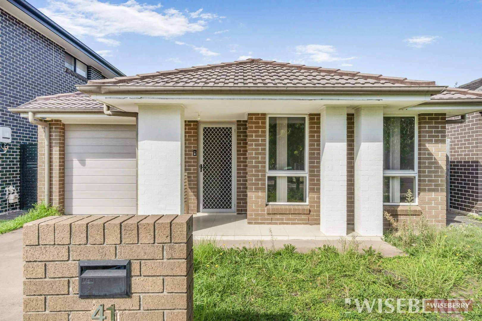 Primary image of 41 Travers Street, Moorebank NSW 2170