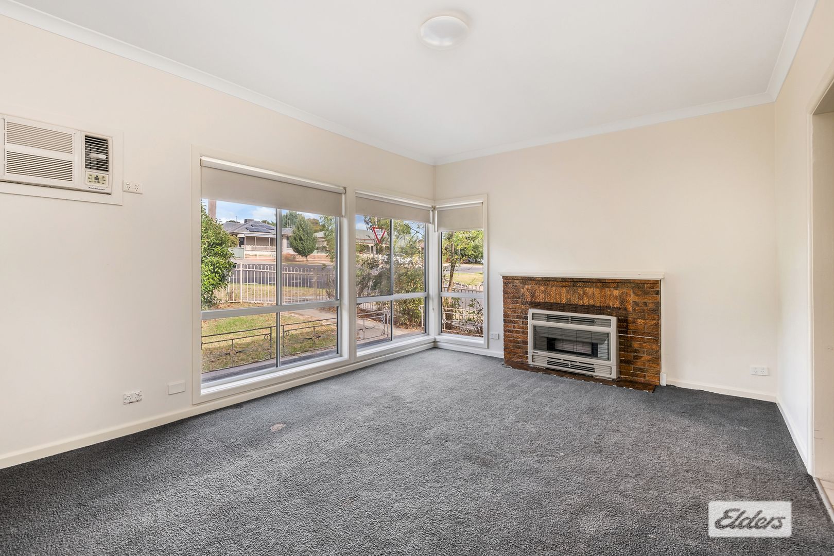 5 Retreat Road, Flora Hill VIC 3550, Image 2