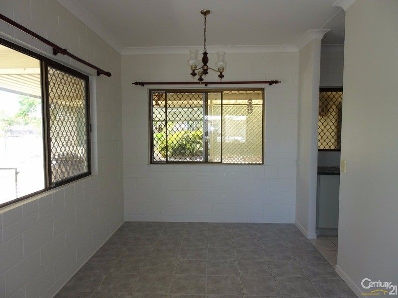 5 Belron Court, Burdell QLD 4818, Image 2