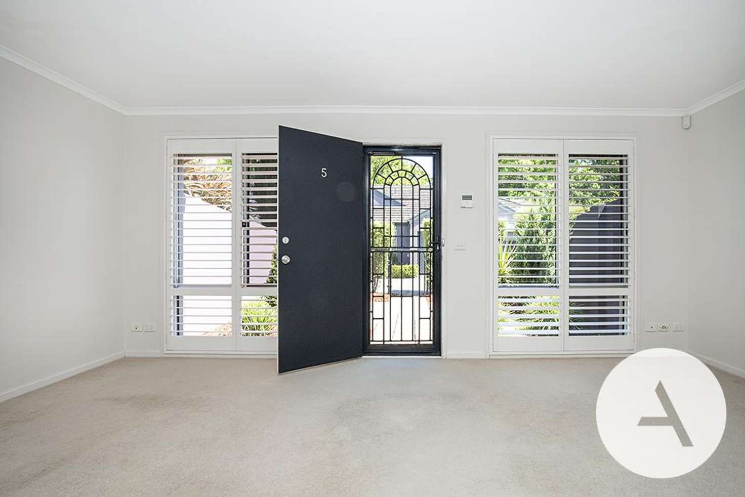 1 bedrooms Apartment / Unit / Flat in 5/27 Moorhouse St O'CONNOR ACT, 2602
