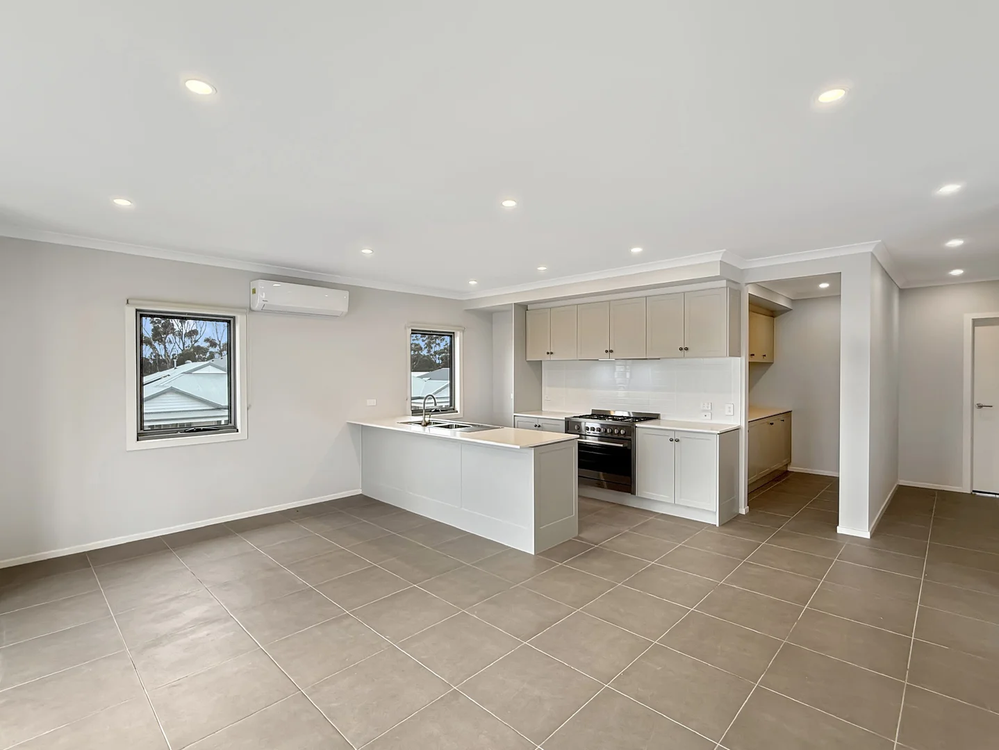 Additional image 7 of 14 Laanecoorie Walk, Eynesbury VIC 3338