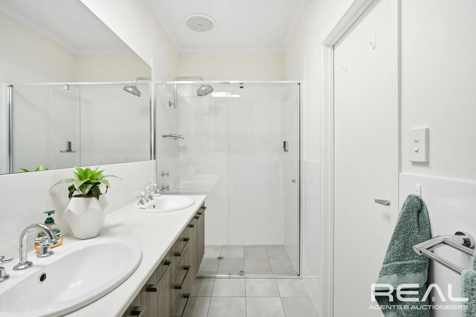 Additional image 10 of 7 Capri Court, Para Hills SA 5096