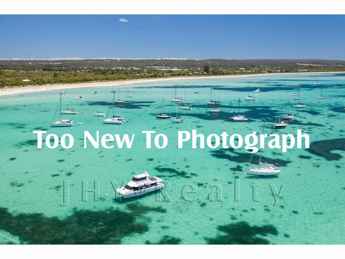 4 bedrooms House in 22 Monclair Circuit DUNSBOROUGH WA, 6281