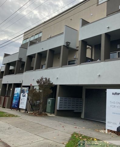 2 bedrooms Apartment / Unit / Flat in 5/2-4 Hutton Street DANDENONG VIC, 3175