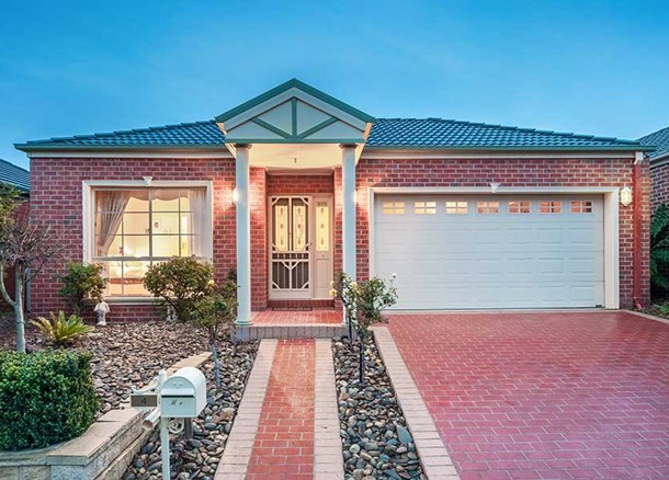 4 Tusmore Rise, Craigieburn VIC 3064