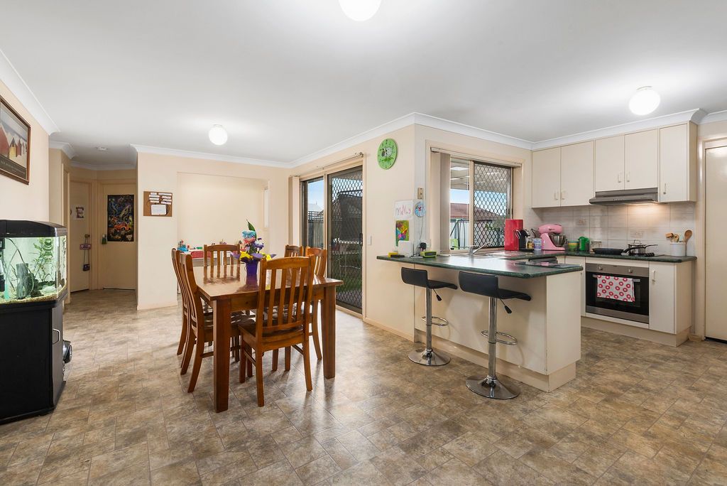 24 Luck Street, Darling Heights QLD 4350, Image 2
