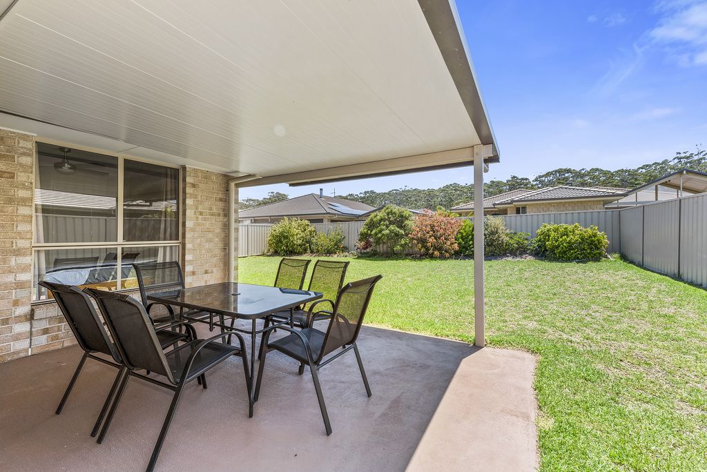 5 Trochus Cl, Corindi Beach NSW 2456, Image 2