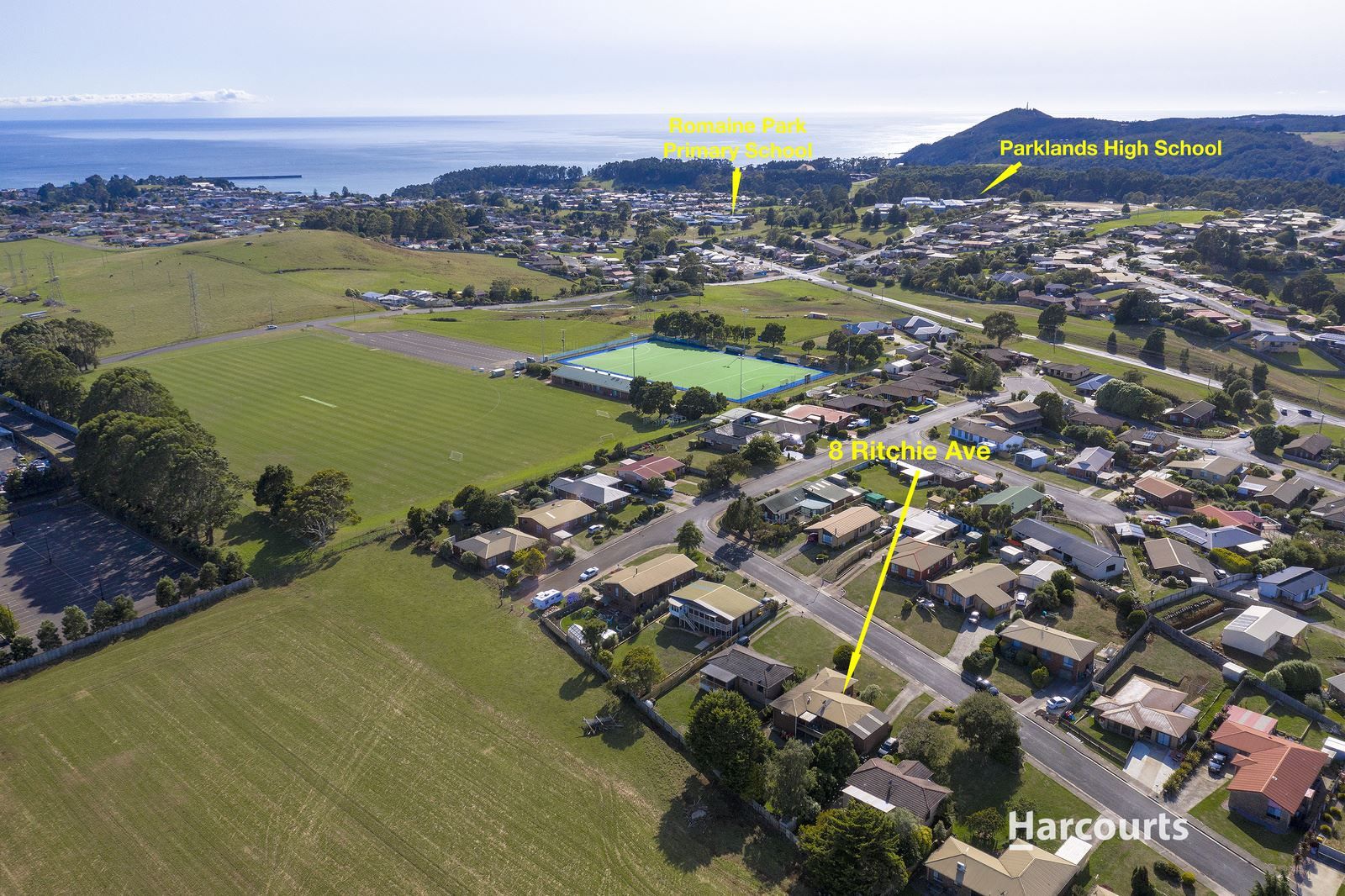 8 Ritchie Avenue, Downlands TAS 7320, Image 2