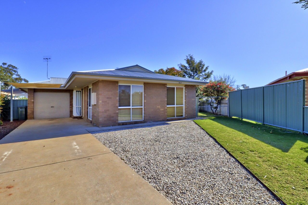 3 Norris Crt, Deniliquin NSW 2710, Image 0