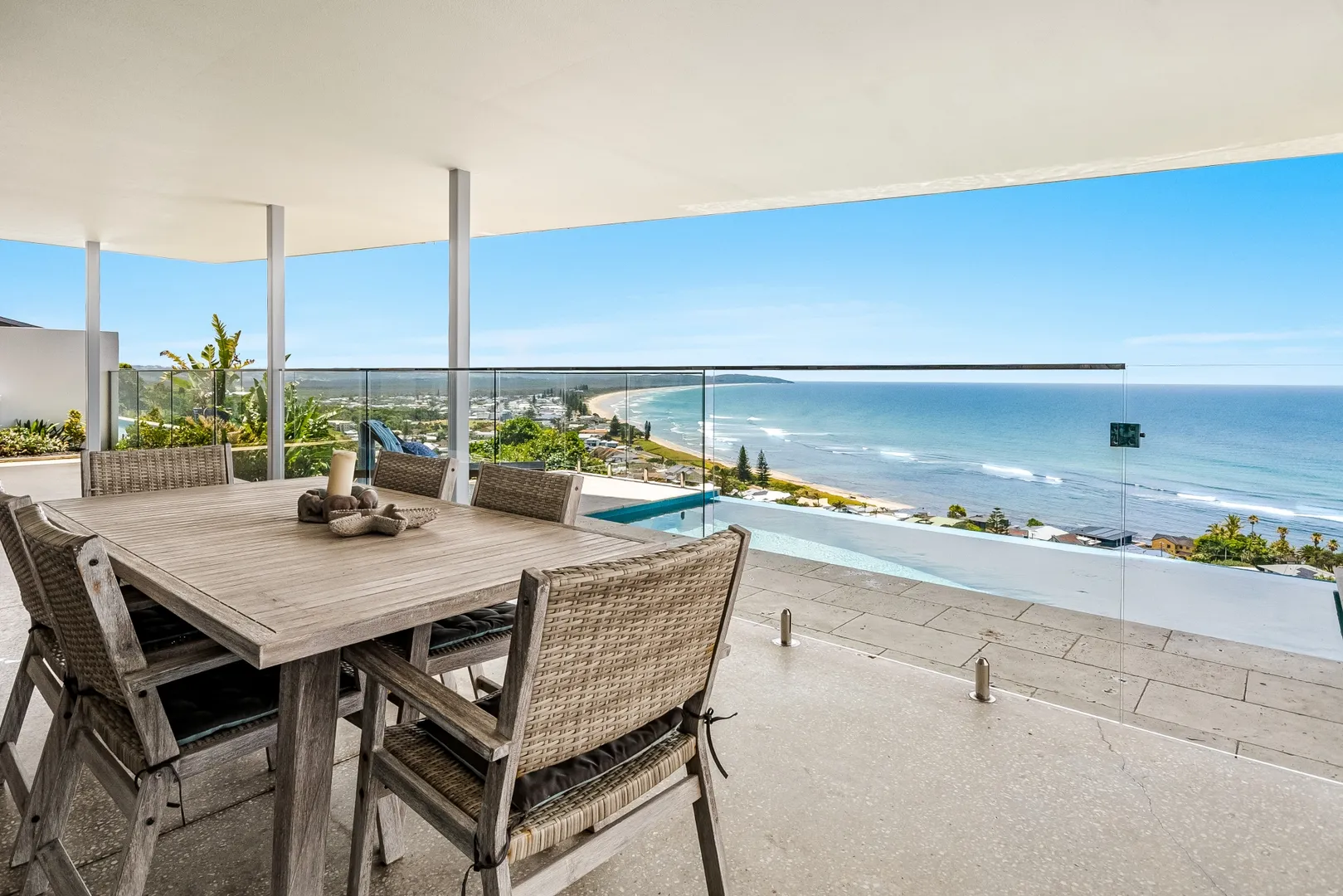 Elevated Architectural Masterpiece with World Class Panoramic Ocean Views - View 4