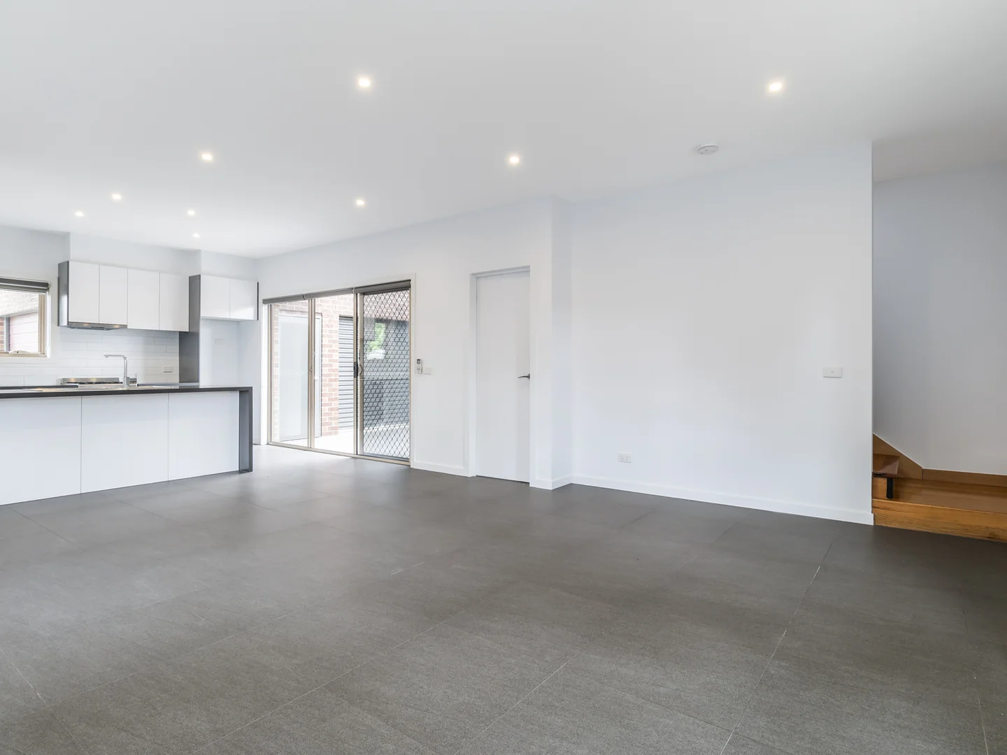 Additional image 3 of 1/21 Surrey Street, Pascoe Vale VIC 3044