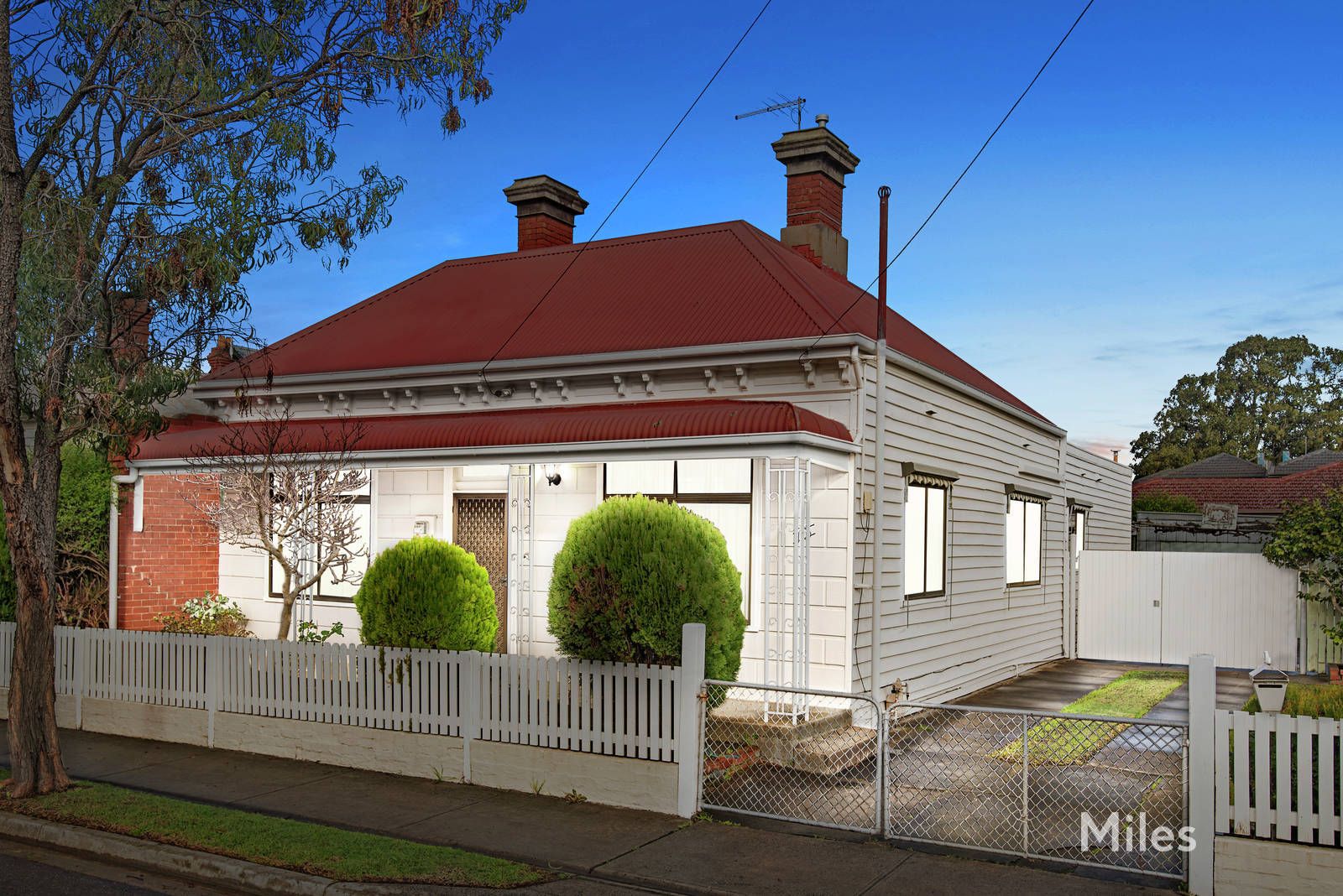 15 Gordon Street, Fairfield VIC 3078, Image 0