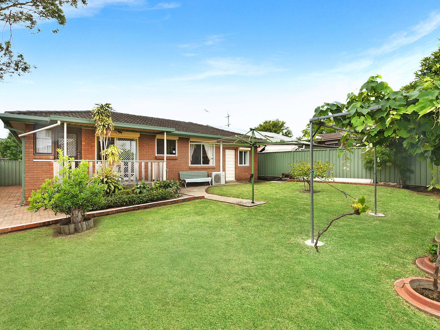 96 Grantham Road, Seven Hills NSW 2147, Image 1