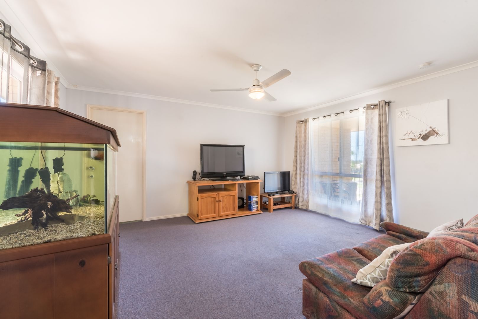 22 Turrum Street, Scarness QLD 4655, Image 2