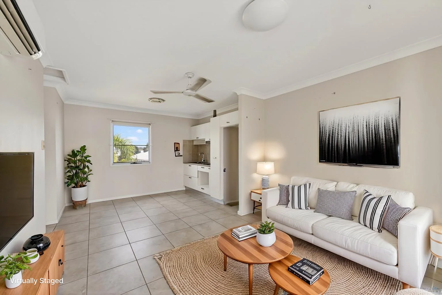 Flat 5 Greater Ascot Avenue, Shaw QLD 4818