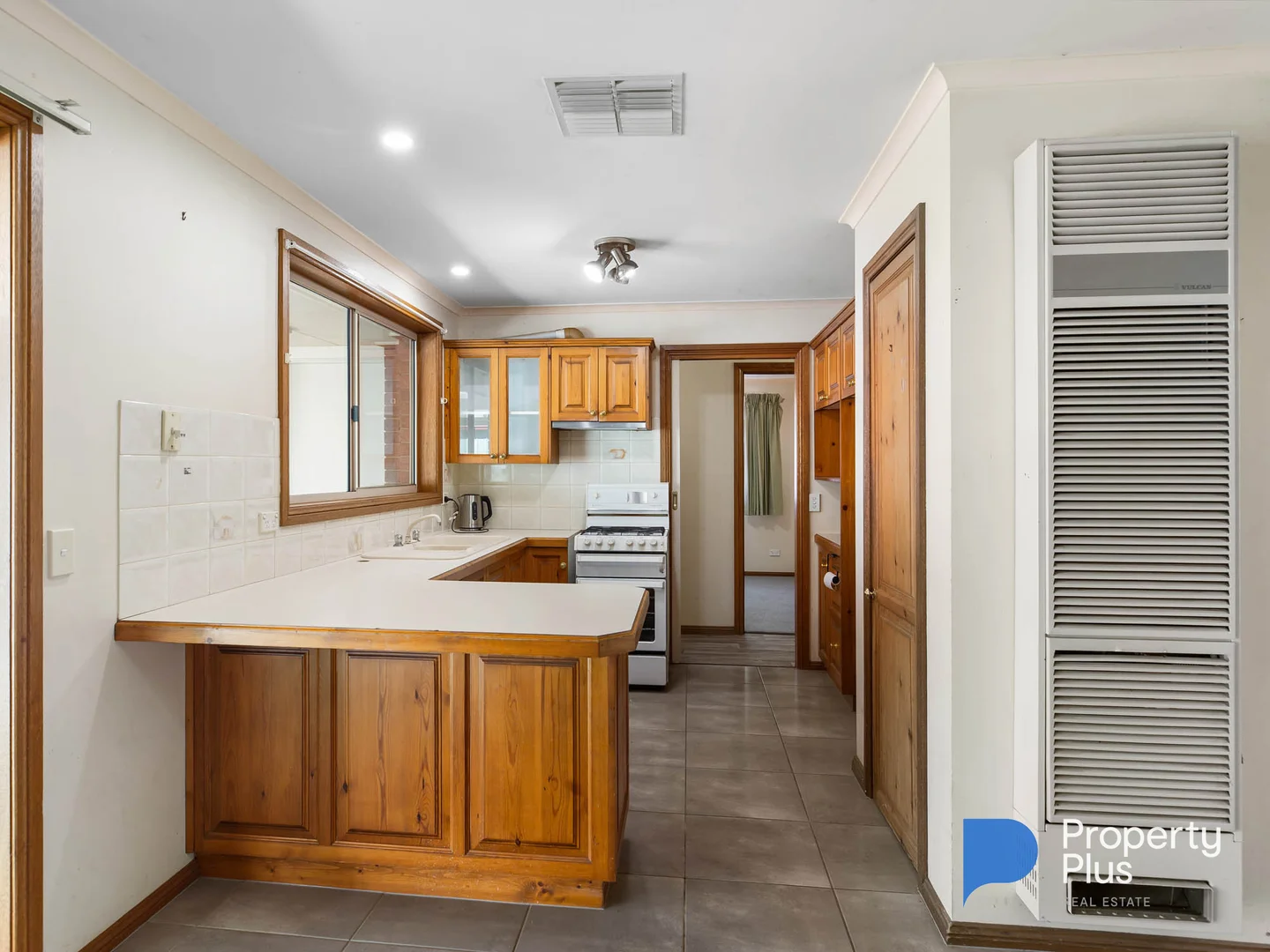 Additional image 5 of 6 Peake Court, Ascot VIC 3551