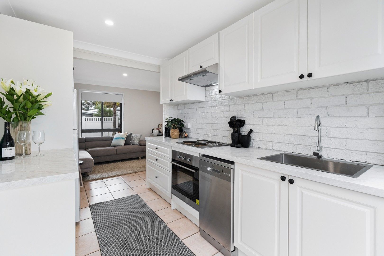 3 bedrooms Semi-Detached in 1/37 Bundara Avenue WAMBERAL NSW, 2260