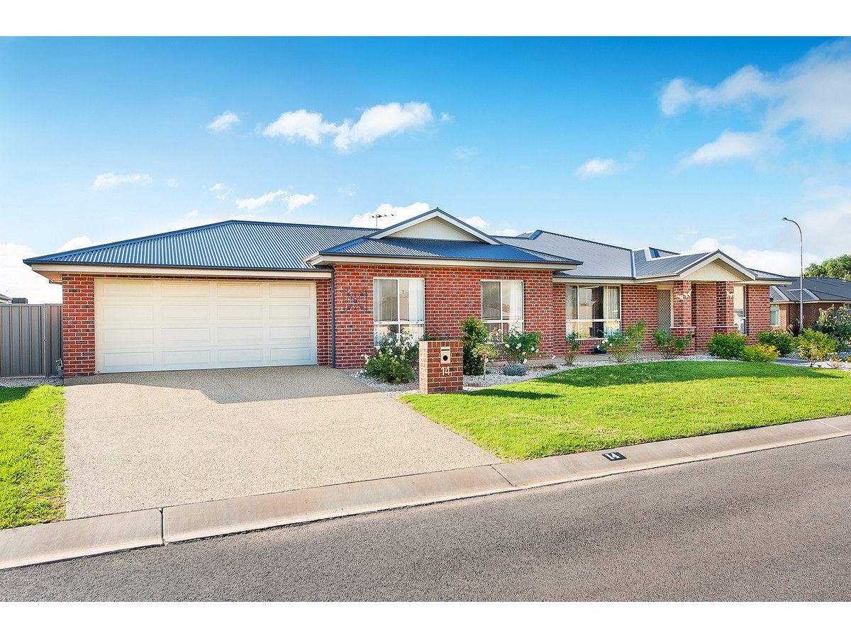 14 Gilson Place, Howlong NSW 2643 House For Sale Domain