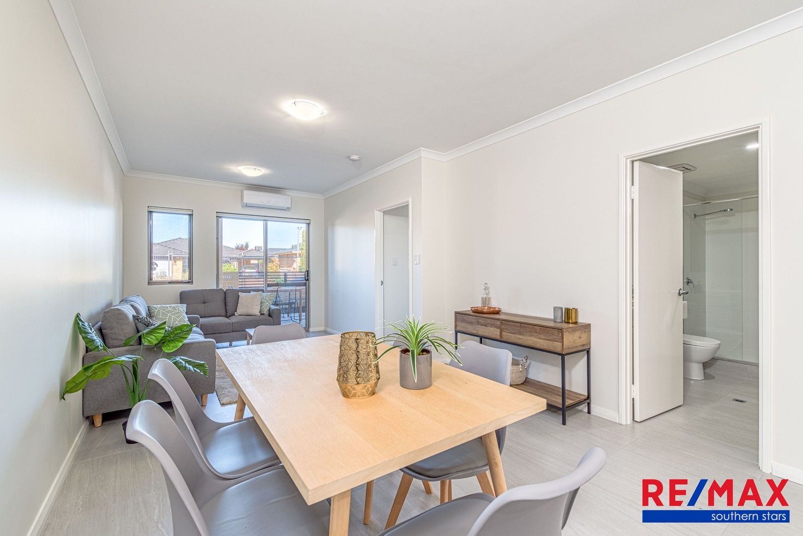 4/142 Renou Street, East Cannington WA 6107, Image 0