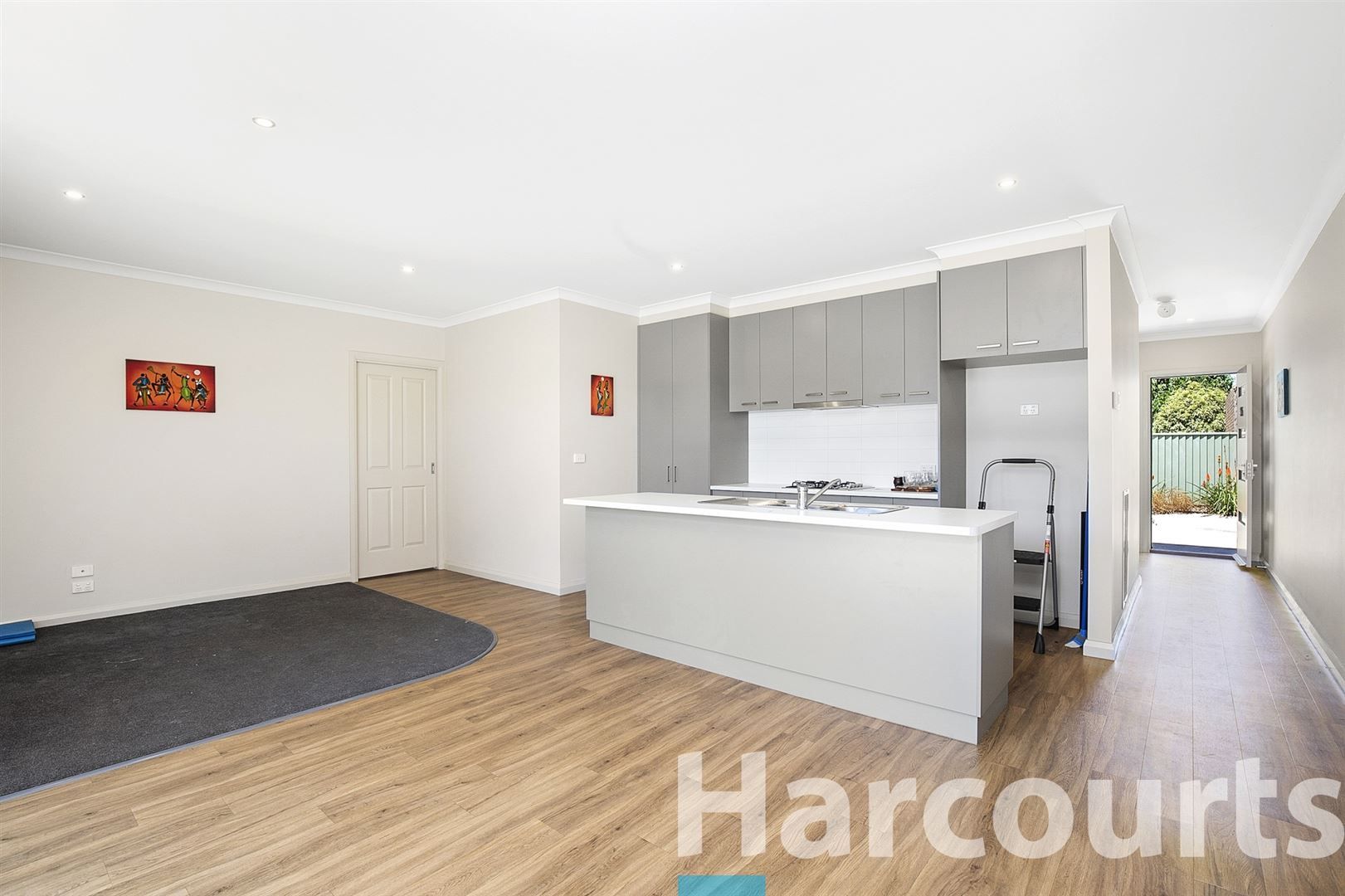 5/4 Wood Street, Soldiers Hill VIC 3350, Image 1