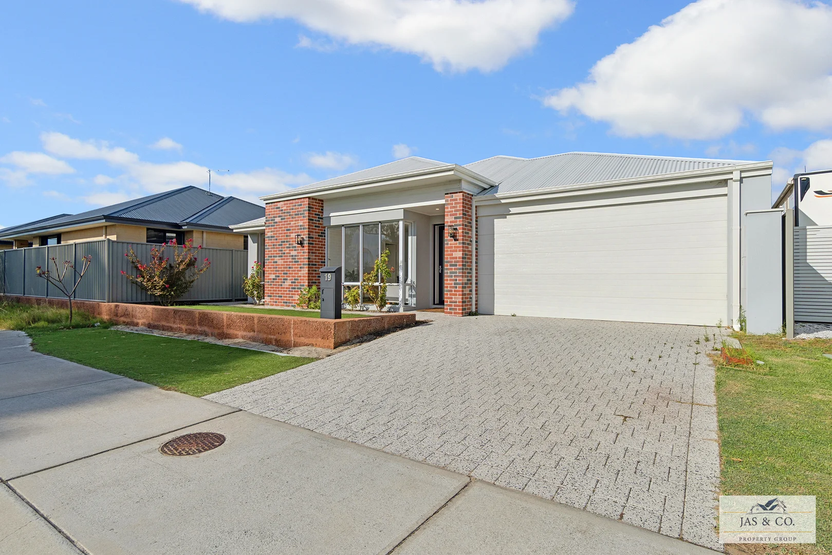 Additional image 32 of 19 Winmalee Crescent, Caversham WA 6055