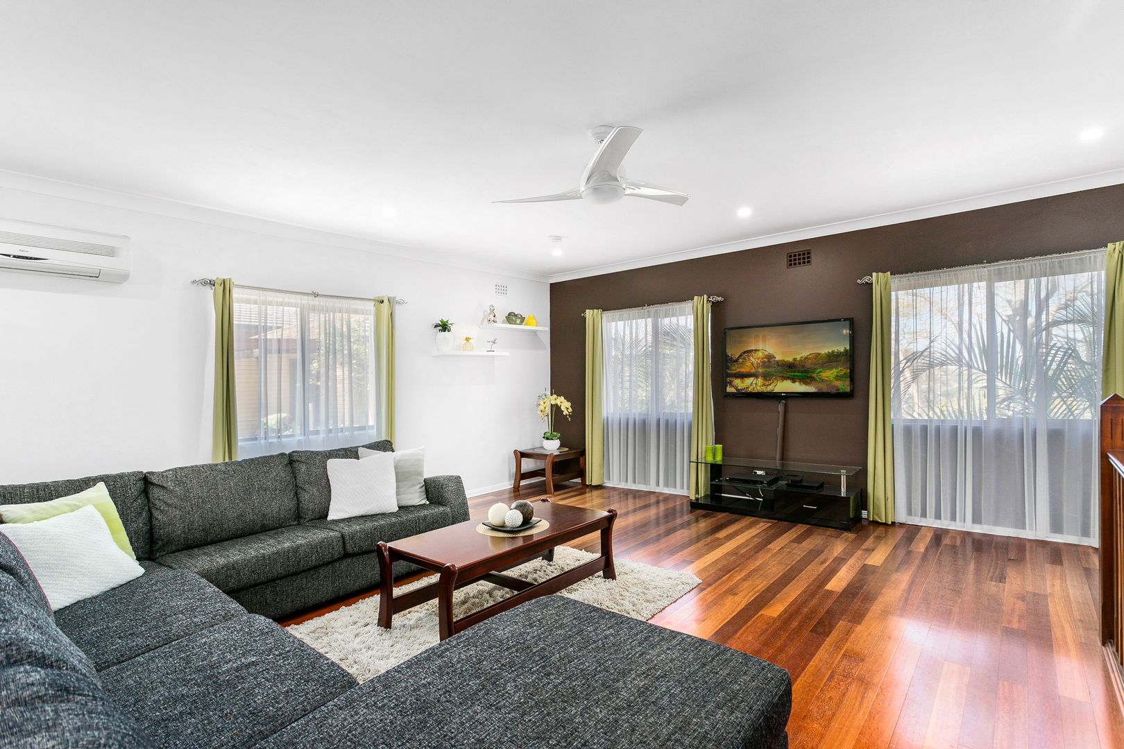 12 Figtree Crescent, Figtree NSW 2525, Image 1