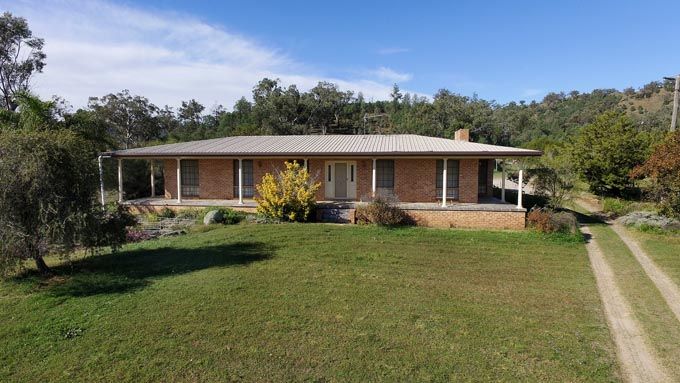 294 ORMANS LANE, Kootingal NSW 2352, Image 2