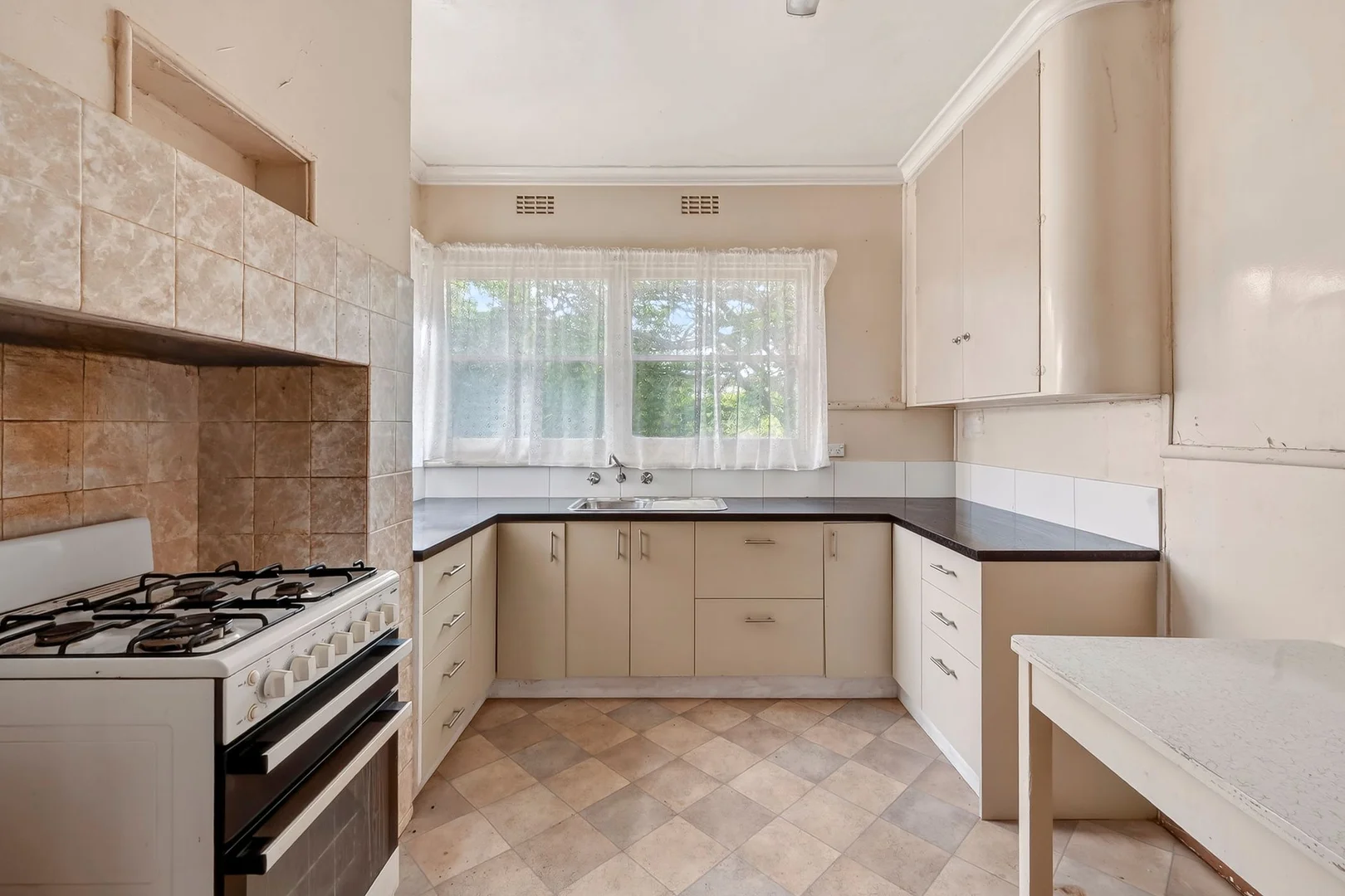 Additional image 6 of 60 Townsend Road, St Albans Park VIC 3219