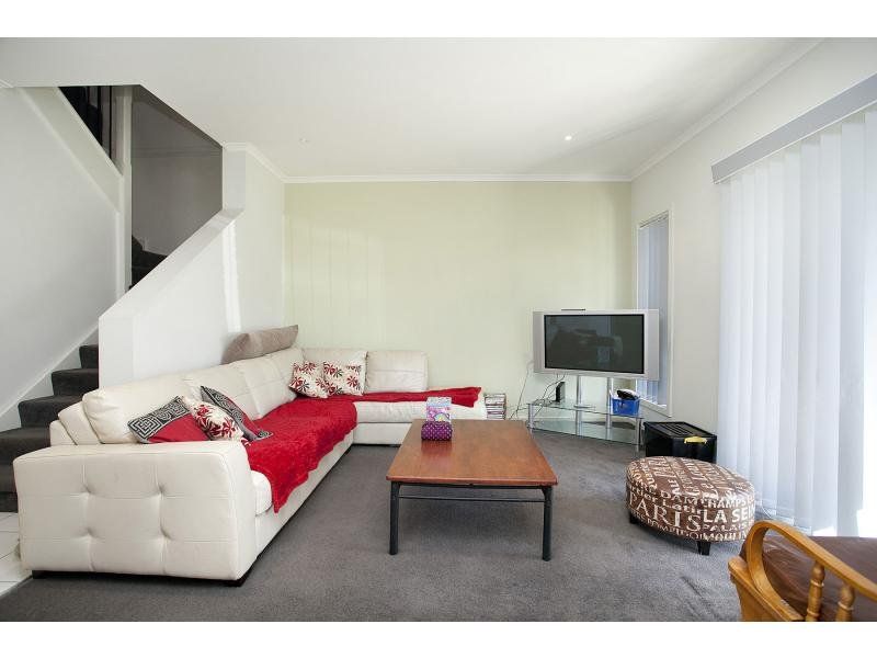 8 Buckhaven Street, Deer Park VIC 3023, Image 1