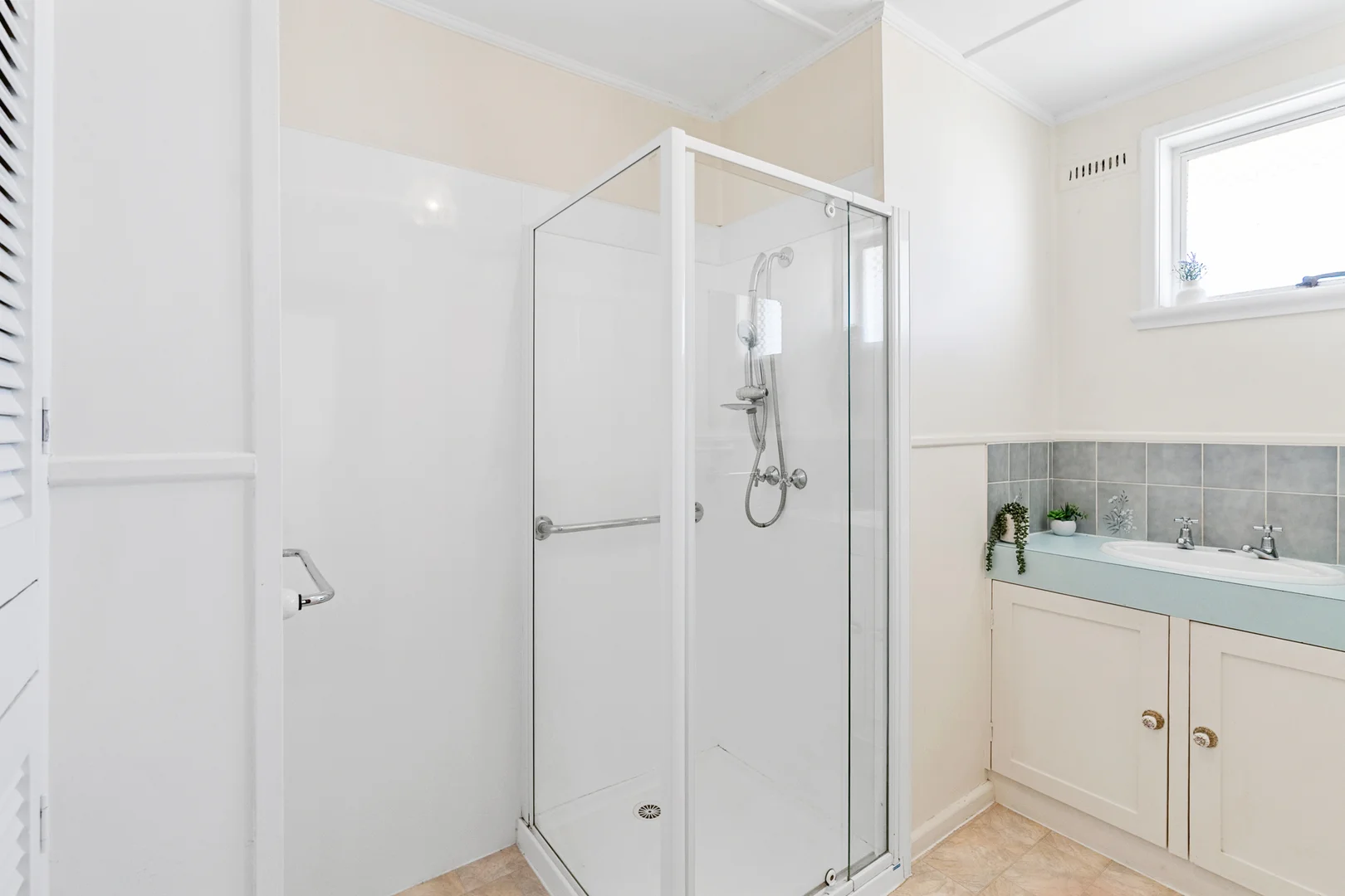 Additional image 10 of 13 Rosbar St, Claremont TAS 7011