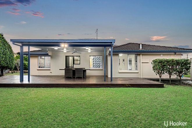 Picture of 8 Pictum Place, SUNNYBANK QLD 4109