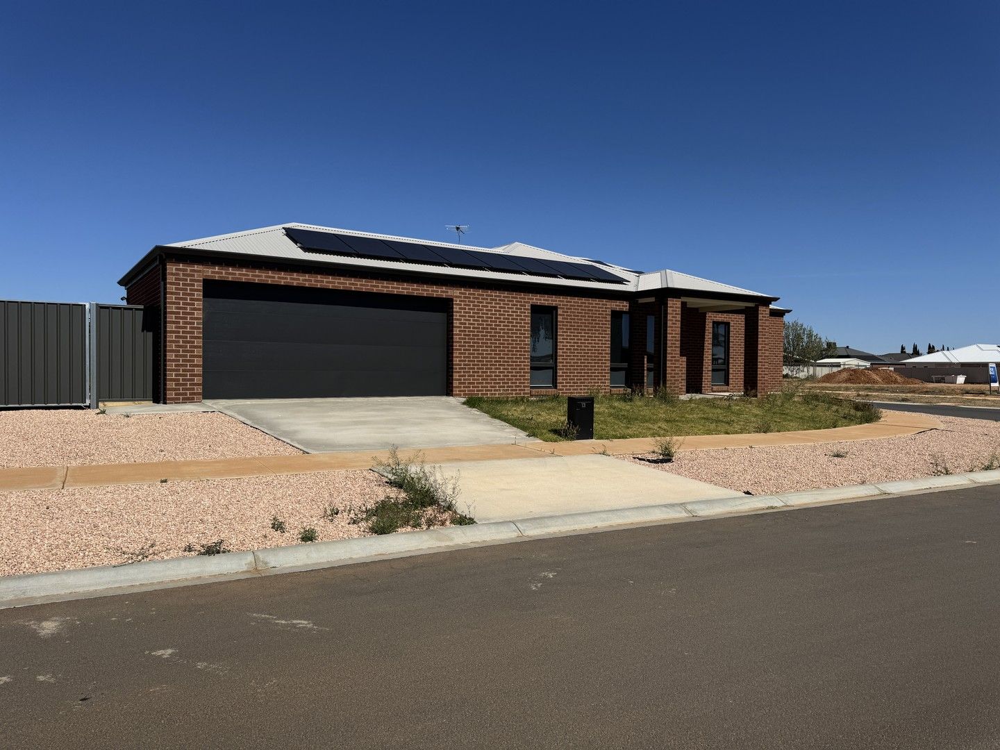3 bedrooms House in 13 Morlee Court MILDURA VIC, 3500