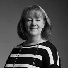 Joanne Docherty, Sales representative
