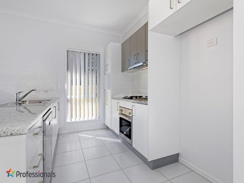 8A Georges Court, Everton Hills QLD 4053, Image 2