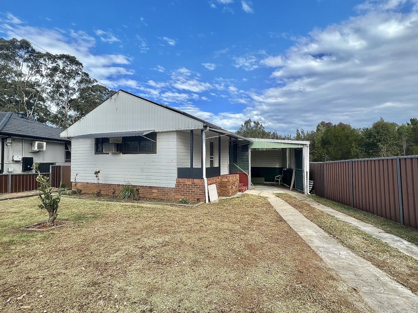 3 bedrooms House in 40 Eureka Crescent SADLEIR NSW, 2168