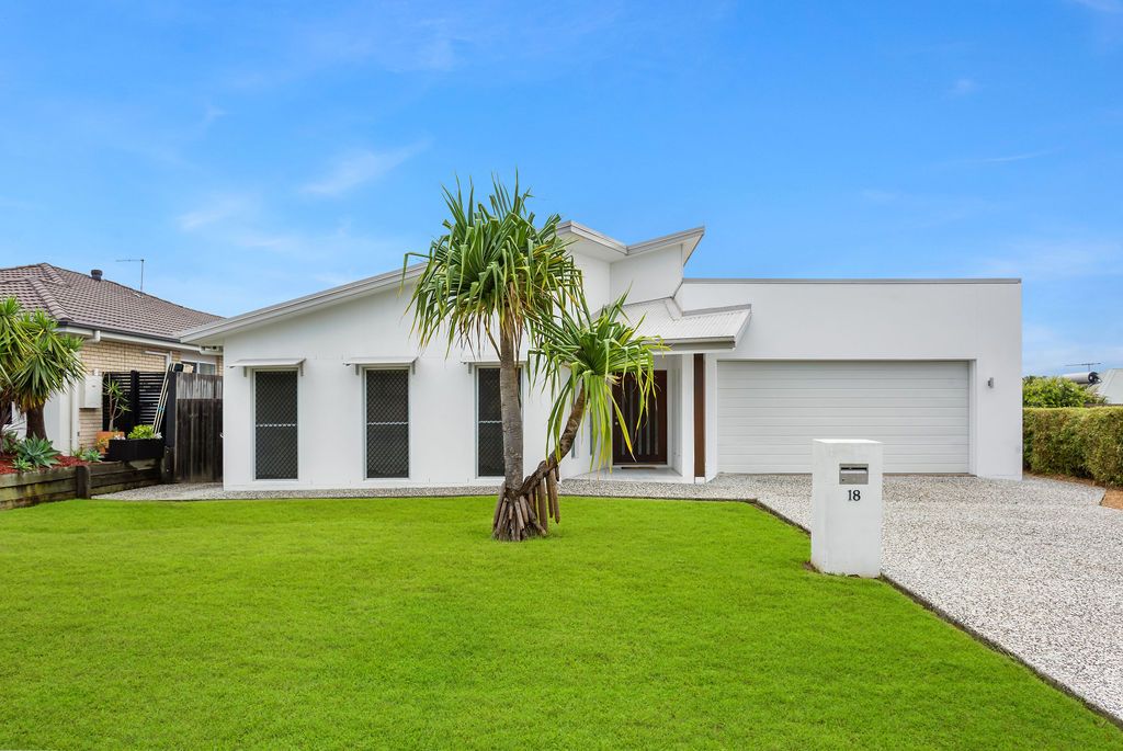 18 Dalray Drive, Raceview QLD 4305