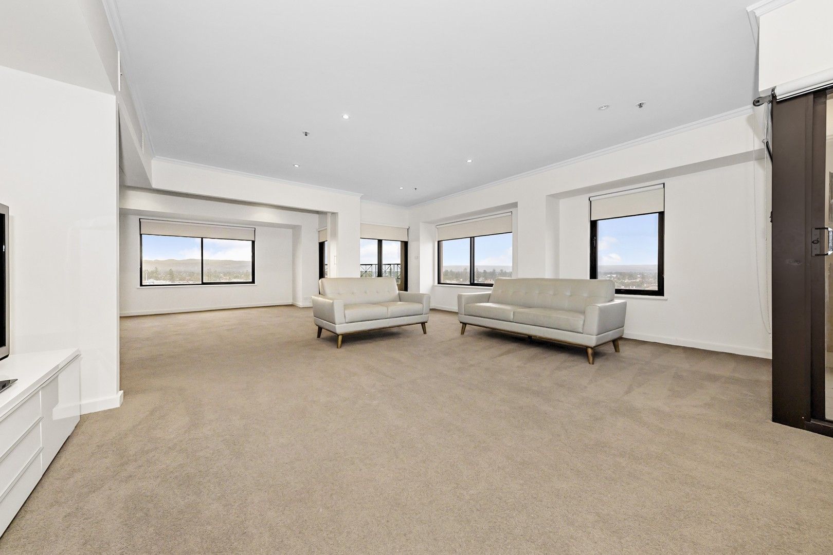 3 bedrooms Apartment / Unit / Flat in 73/1 South Esplanade GLENELG SA, 5045