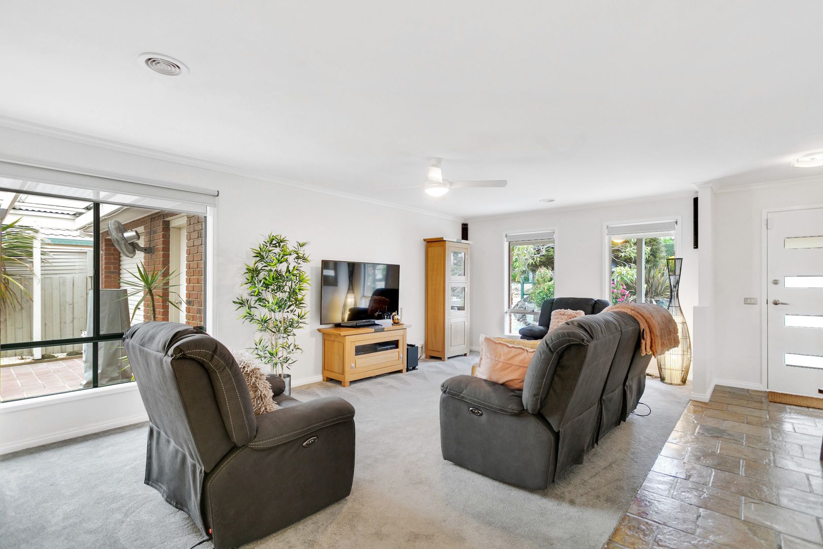 39 Killingholme Drive, Mornington VIC 3931, Image 2